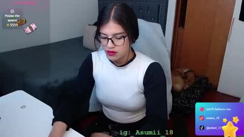 Ash online show from October 23, 1:34 pm