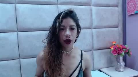 astrid_robless online show from December 12, 9:04 pm