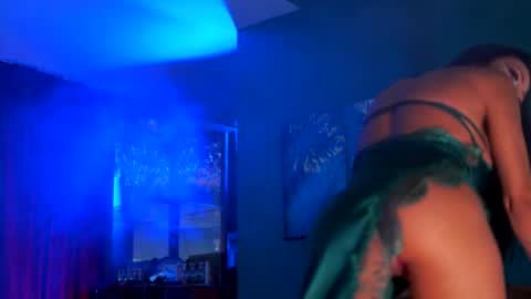 Astrid online show from January 18, 8:51 pm