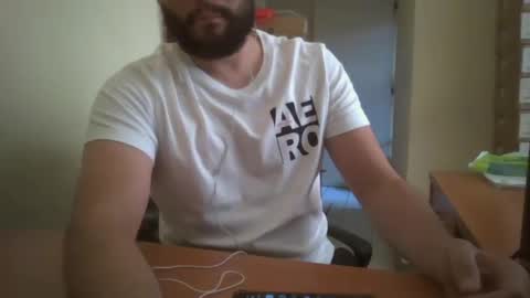 Snapshot of astro_boy_01 chatting on October 17, 9:19 pm astro_boy_01 online show from October 17, 9:19 pm