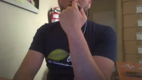 Snapshot of astro_boy_01 chatting on December 5, 9:22 pm astro_boy_01 online show from December 5, 9:22 pm