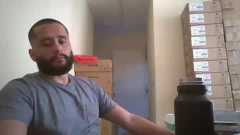 Snapshot of astro_boy_01 chatting on October 14, 9:40 pm astro_boy_01 online show from October 14, 9:40 pm