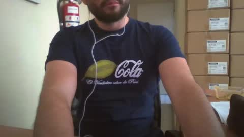 Snapshot of astro_boy_01 chatting on December 11, 9:12 pm astro_boy_01 online show from December 11, 9:12 pm