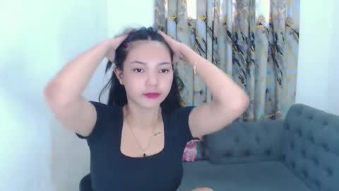 ate_girlxx online show from December 14, 11:44 pm