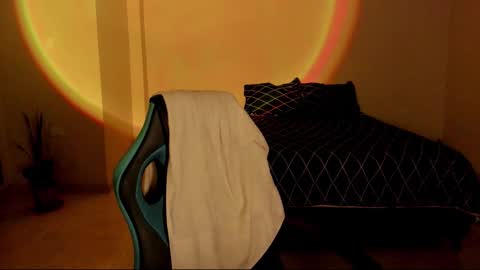 atenas online show from November 25, 9:19 am