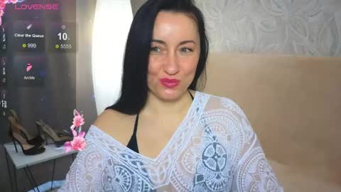 athena starry online show from May 5, 8:42 am