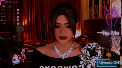 athisamoore online show from December 21, 9:16 am