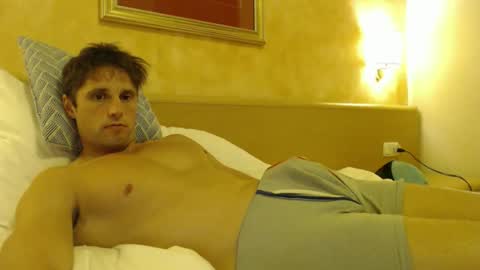 Snapshot of athleteguy55555 chatting on September 30, 8:30 pm tommycb55555 online show from September 30, 8:30 pm