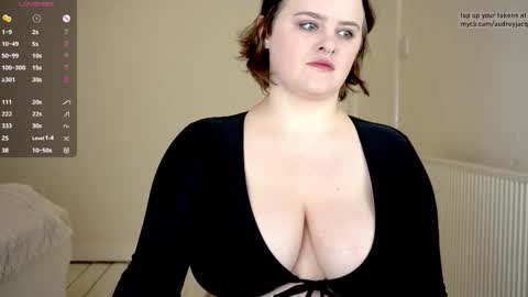 Audrey Jacq online show from February 3, 4:11 pm