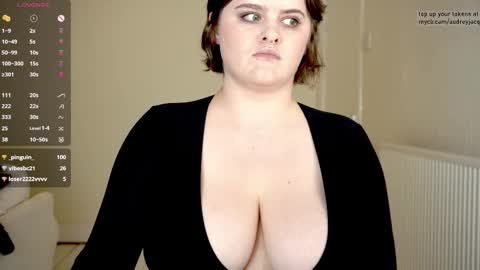 Snapshot of audreyjacq chatting on September 19, 7:50 pm Audrey Jacq online show from September 19, 7:50 pm