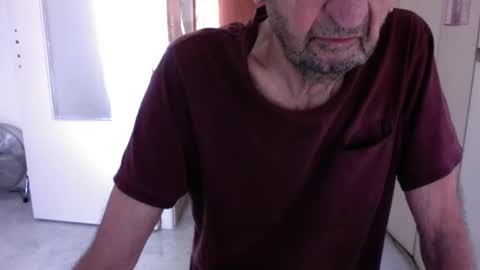 auguste688483 online show from February 7, 9:23 am