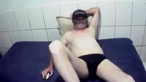 cesar augusto online show from March 29, 1:40 am