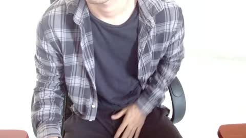 Aureliano online show from April 5, 9:01 pm