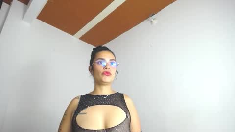 Aurora  online show from March 3, 10:39 pm