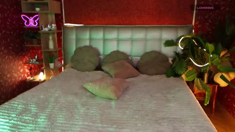 Aurora online show from January 27, 12:58 pm