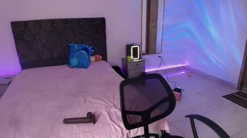 Aurora online show from September 12, 3:41 am