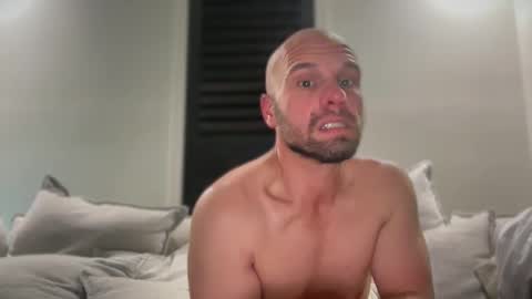 aussieboycal online show from June 8, 11:44 am