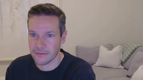 aussiesurfer0000 online show from May 6, 12:05 am