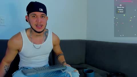 Snapshot of austin_curry chatting on October 20, 8:58 pm A online show from October 20, 8:58 pm