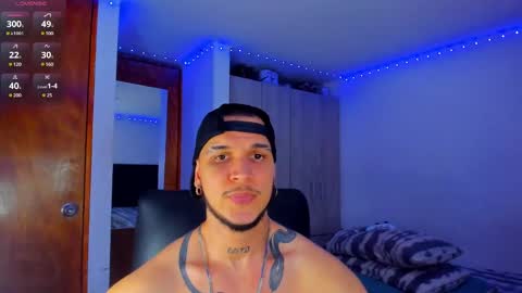 Snapshot of austin_curry chatting on March 11, 5:02 am A online show from March 11, 5:02 am