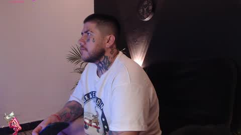 austingboy online show from February 12, 3:29 am