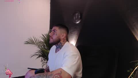 austingboy online show from February 18, 2:38 am