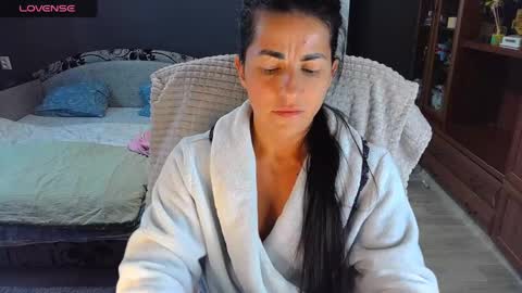 Ava online show from May 2, 10:54 am