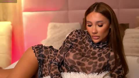 Ava online show from November 5, 1:18 am