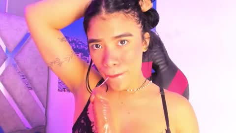 Snapshot of ava_wilde chatting on October 12, 9:16 pm Ava Wilde online show from October 12, 9:16 pm