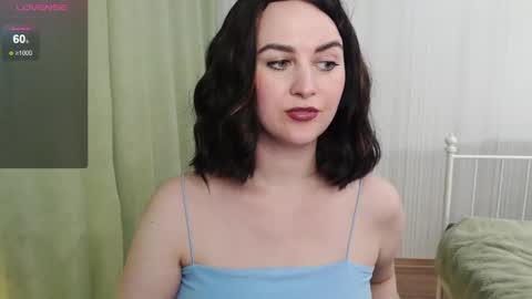 Snapshot of avaedenn chatting on February 12, 5:26 pm Ava online show from February 12, 5:26 pm