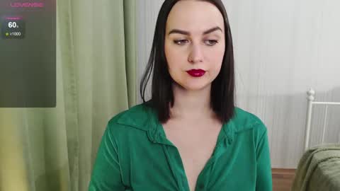 Snapshot of avaedenn chatting on December 14, 5:03 pm Ava online show from December 14, 5:03 pm