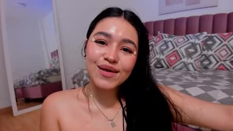 Ava  online show from November 12, 6:54 pm