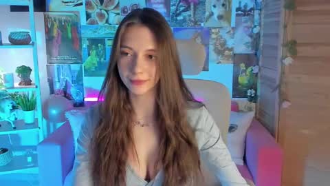 Snapshot of aveangela chatting on January 7, 6:14 pm Avie online show from January 7, 6:14 pm