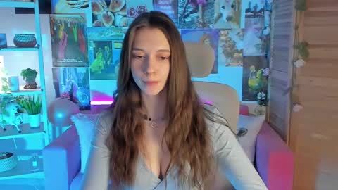 Snapshot of aveangela chatting on January 7, 3:12 pm Avie online show from January 7, 3:12 pm