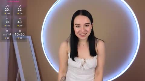 Snapshot of avelyne_ chatting on October 11, 2:22 pm Avelyne online show from October 11, 2:22 pm
