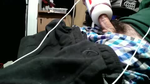 Snapshot of averagecharles757569 chatting on October 8, 7:47 am averagecharles757569 online show from October 8, 7:47 am