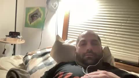 averagejoe345977 online show from February 2, 5:48 am