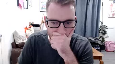 averagepenisalex online show from December 20, 1:34 am