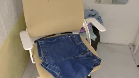 Rhian online show from September 11, 4:36 am