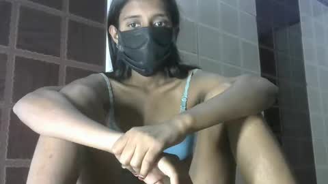 avery_lust01 online show from April 12, 7:45 am