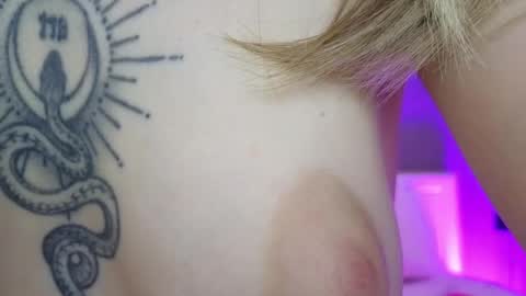 avgustina_love online show from May 6, 9:59 am