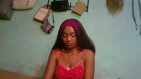 avotraina online show from April 22, 9:44 pm