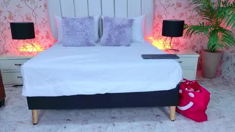 Javier y Lorena online show from October 21, 12:21 pm