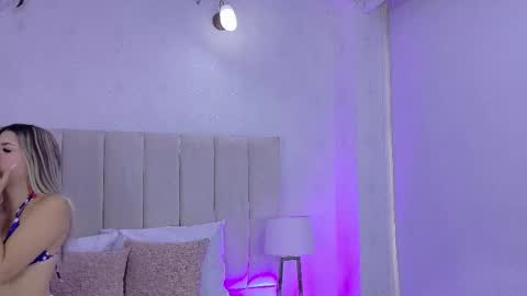 Javier y Lorena online show from November 24, 12:37 pm