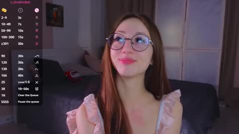 Avril online show from September 29, 10:20 pm