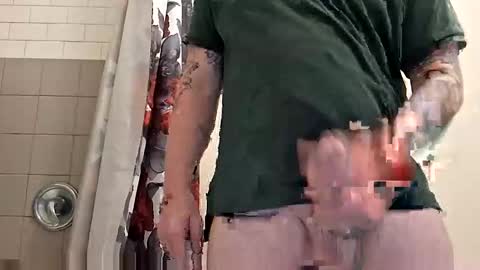 aweaver750 online show from November 3, 6:42 pm