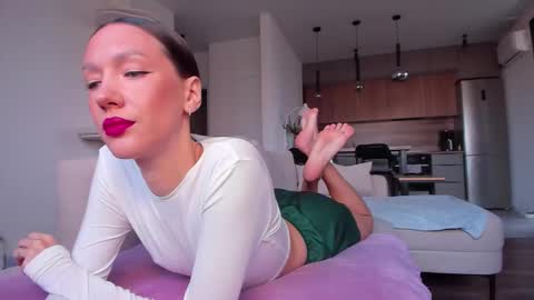 Snapshot of awgustina_sweetheart22 chatting on October 20, 9:03 am Awgustina online show from October 20, 9:03 am