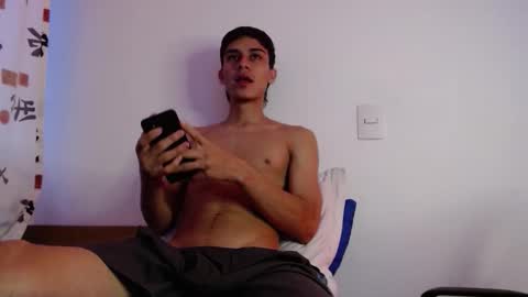 Snapshot of axel_davis_ chatting on October 9, 10:48 pm axel davis online show from October 9, 10:48 pm