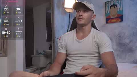 Axel Fairchaild online show from March 27, 11:55 am