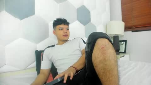 Axel Forte online show from April 18, 1:57 pm